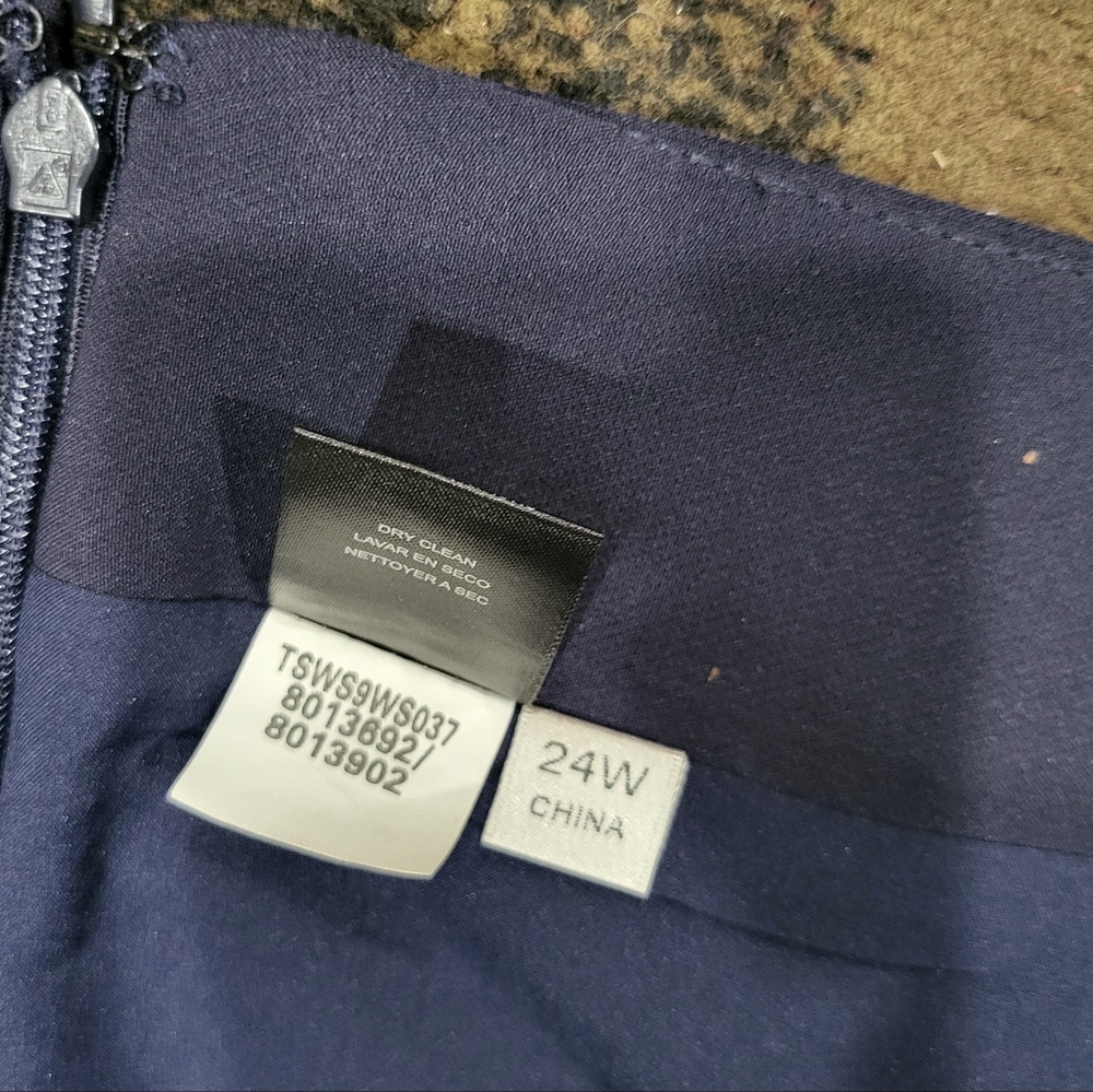 Navy color 24w women's skirt - Picture 6 of 7